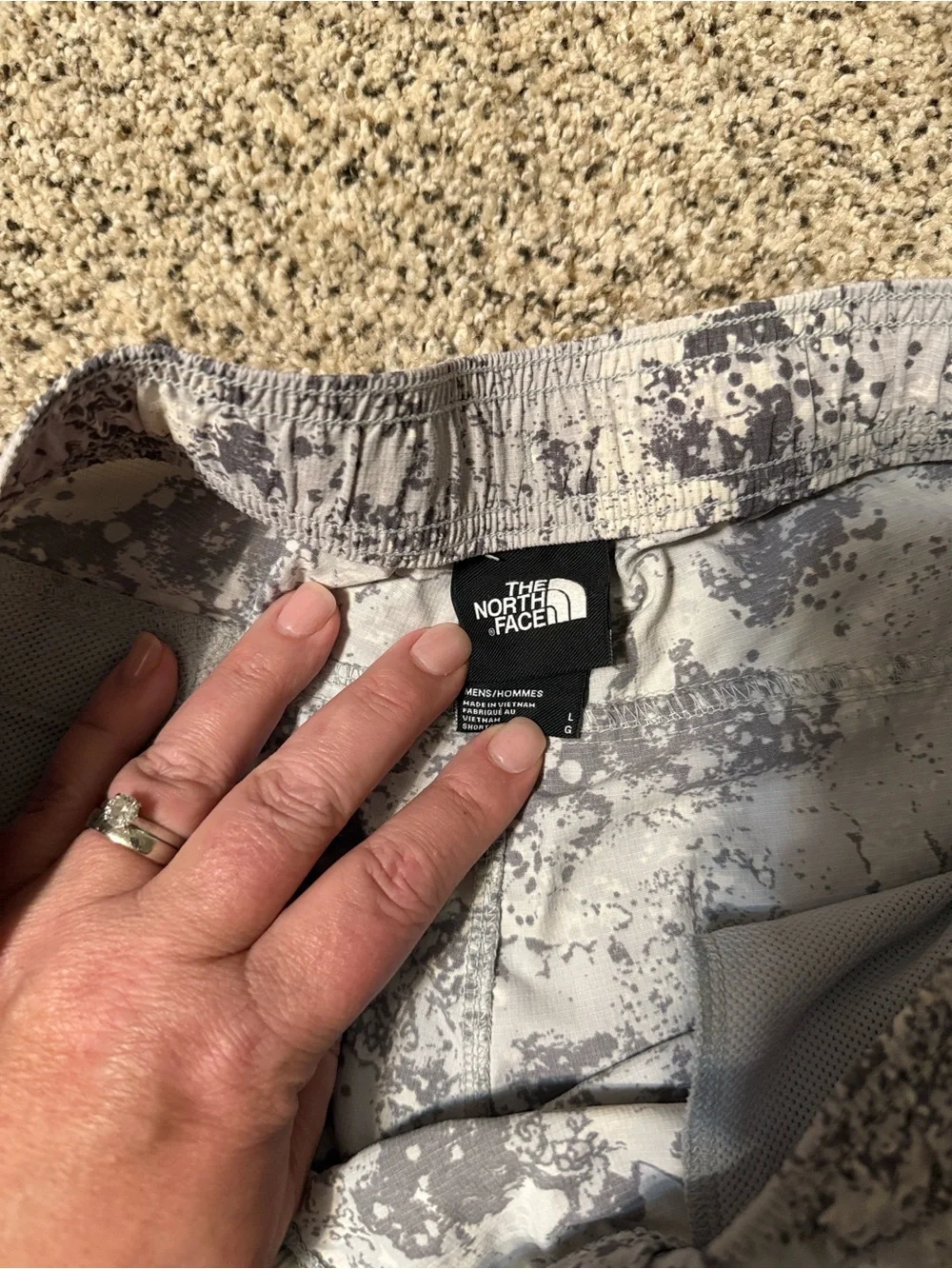 Mens The North Face Action Short 2.0. Grey splatter color